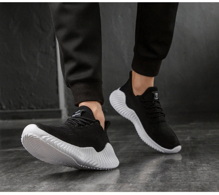 Men's White Casual Sneakers