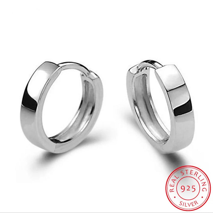 MiniGlow™ – Sterling Silver Ear Bone Ring