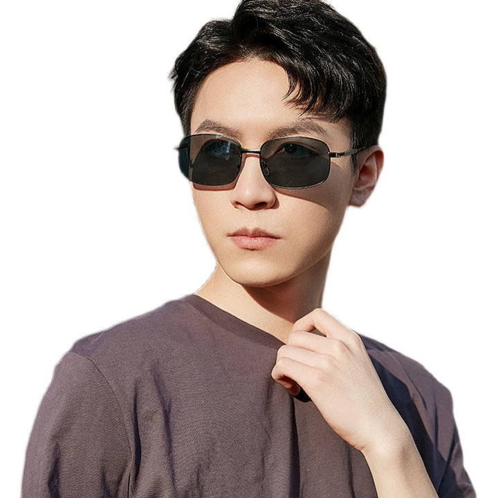 UV Auto Darkening Glasses – Polarized Sunglasses for Driving & Outdoors