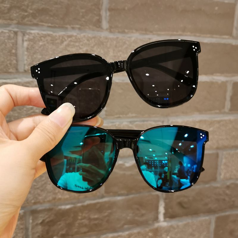 Trendy Kids Sunglasses – Stylish & Cool Summer Eyewear for Children