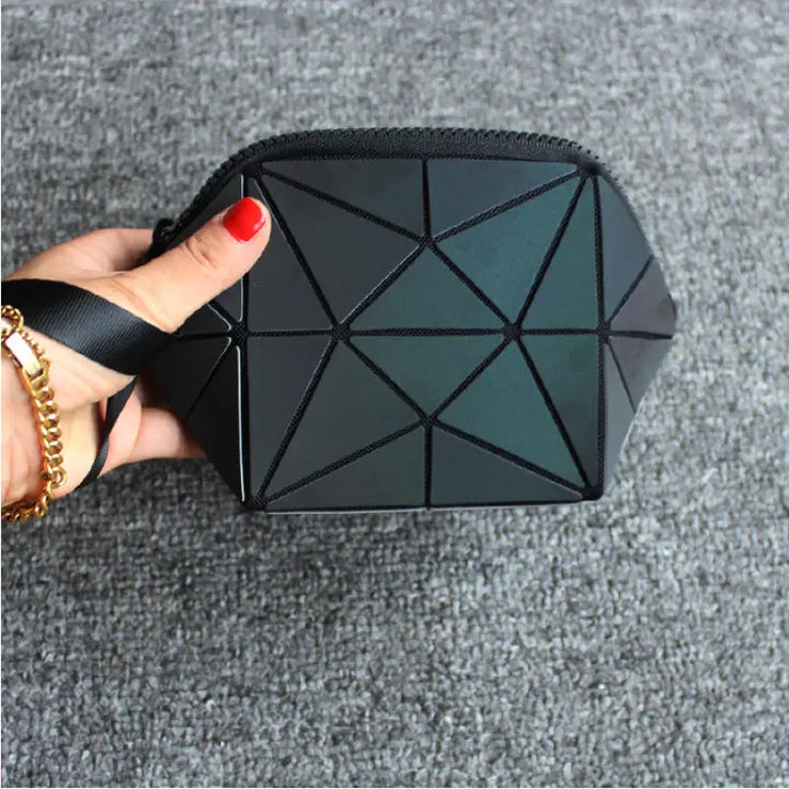 Luminous Prism Clutch – Geometric Rhombic Wallet for Day & Night Style