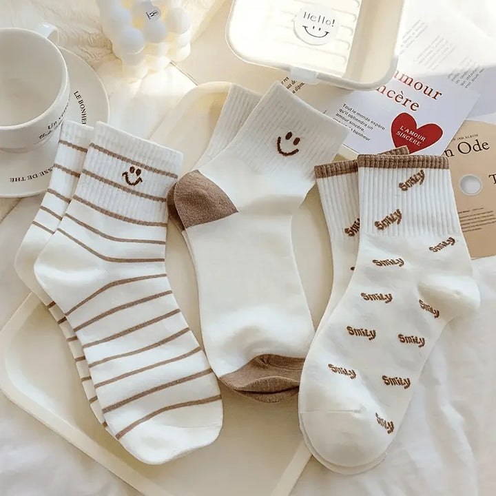 5 Pairs of Vibrant Smiling Face Stripe Patterned Socks - Ultra Soft, Breathable, and Comfortable Mid Calf Sports Socks for Women