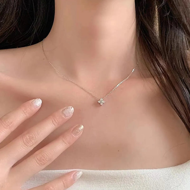 18K Gold-Plated Zircon Necklace – S925 Sterling Silver Four Leaf Clover Pendant for Women