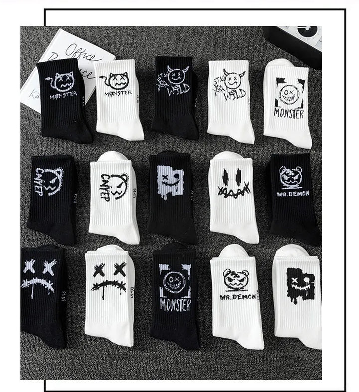 10 Pairs Men’s Sports Socks – Breathable, Casual, Ghost Face Style.
