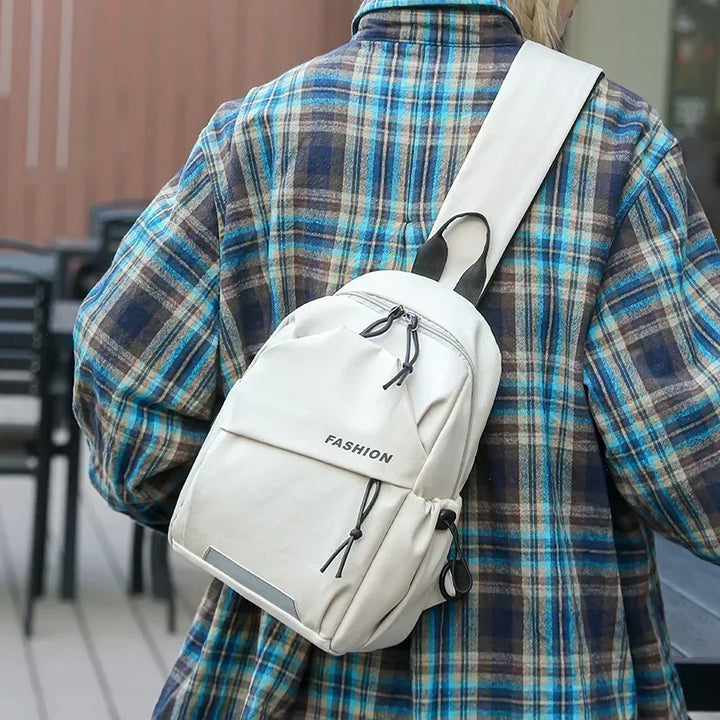 Unisex Stylish Nylon Crossbody Bag Fashionable Chest Pack Shoulder Bag for Everyday Use