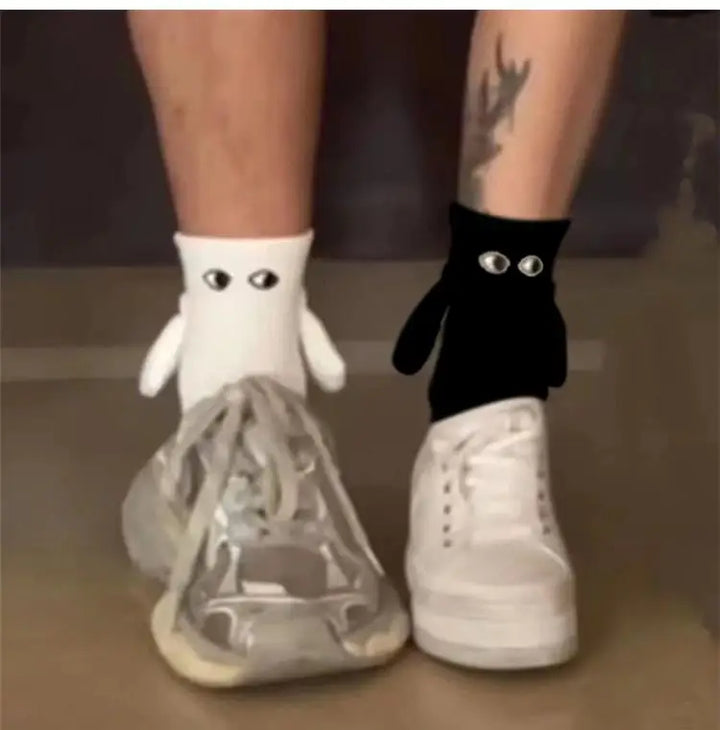 1 Pair Cute Socks Hand In Hand Sock Women Lovely High Quality Solid Color Black White Socks Summer Lace Mesh Short Socks
