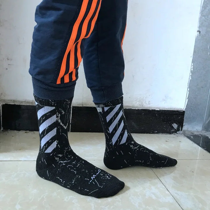 Men's Socks Spring Summer Breathables United States Street Skateboarding Hip Hop Fashion Socks Solid Color Thin Socks Wholesales