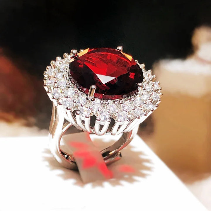VelvetGlow™ – Fashion Wedding Ring for Women