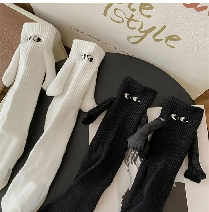 1 Pair Cute Socks Hand In Hand Sock Women Lovely High Quality Solid Color Black White Socks Summer Lace Mesh Short Socks