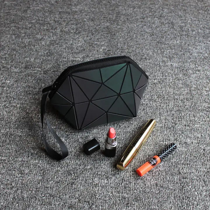 Luminous Prism Clutch – Geometric Rhombic Wallet for Day & Night Style