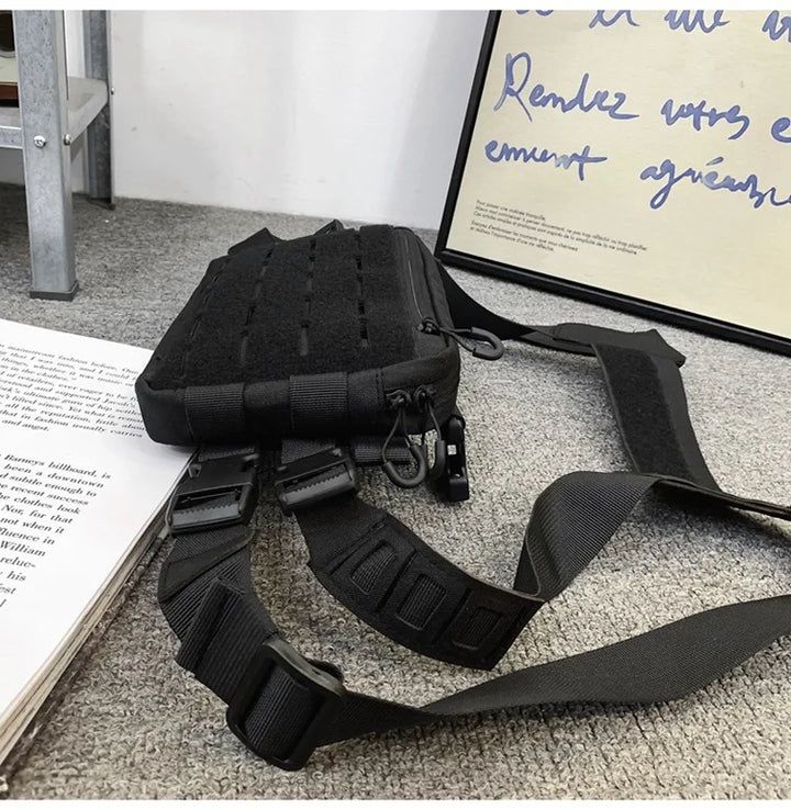 Outdoor Chest Rig – Functional Crossbody Waist Bag for Unisex Streetwear
