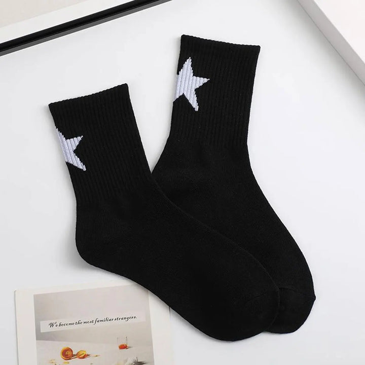2 Pairs Men’s Socks – Black & White, Soft, Comfy, Everyday Wear.