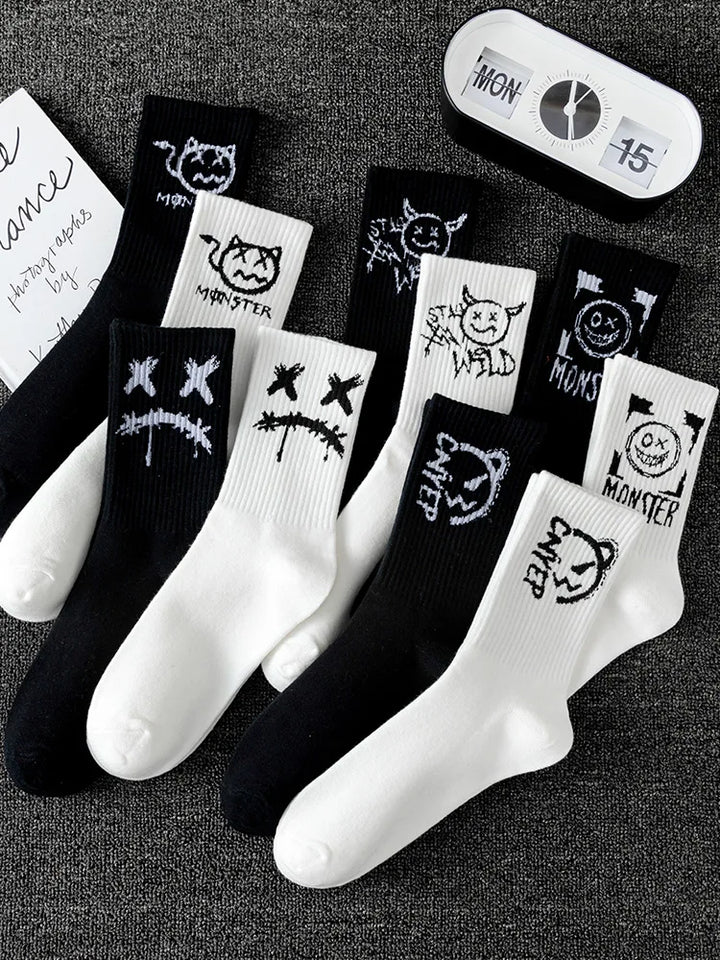 10 Pairs Men’s Sports Socks – Breathable, Casual, Ghost Face Style.