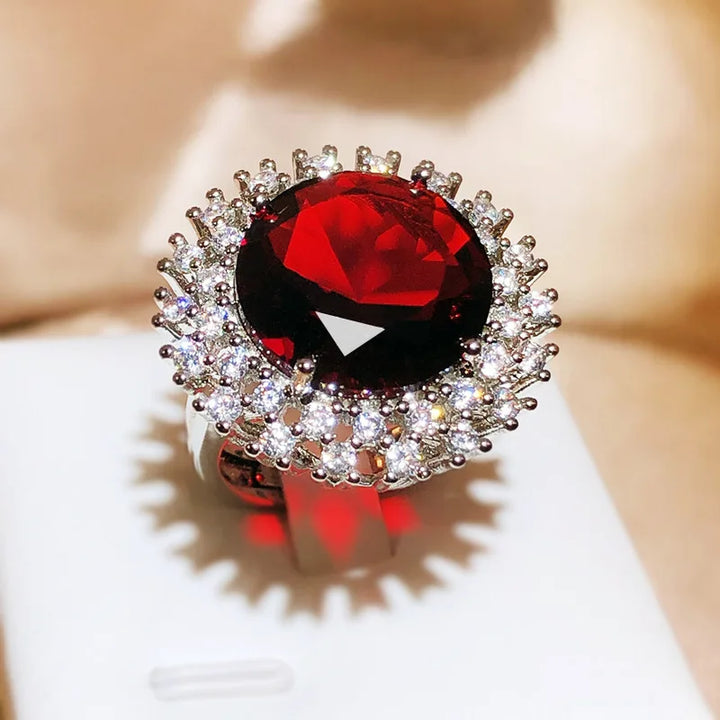 VelvetGlow™ – Fashion Wedding Ring for Women