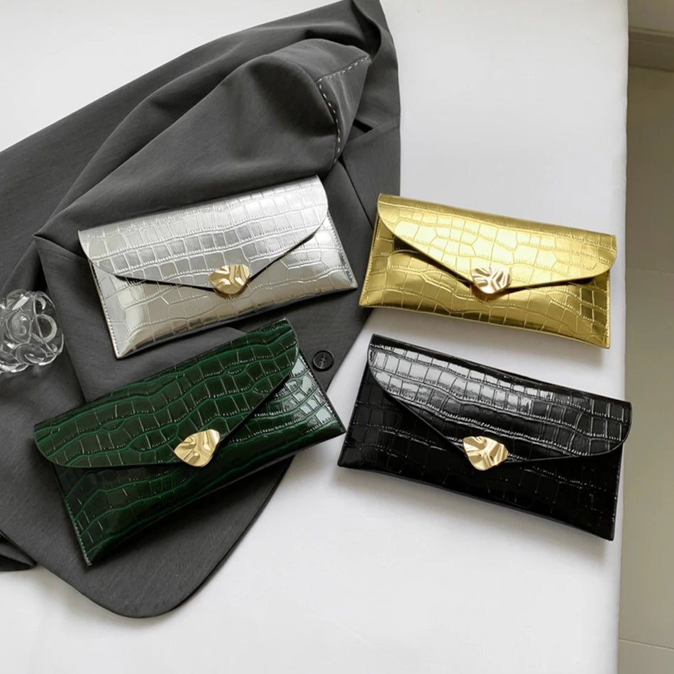 Croc-Embossed PU Clutch