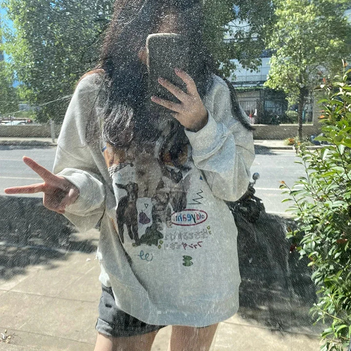 Milk Cat Graphic Sweatshirt