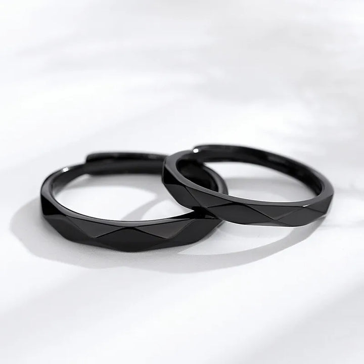 Inverto™ – Modern Black & White Couple Rings