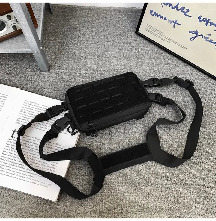 Outdoor Chest Rig – Functional Crossbody Waist Bag for Unisex Streetwear