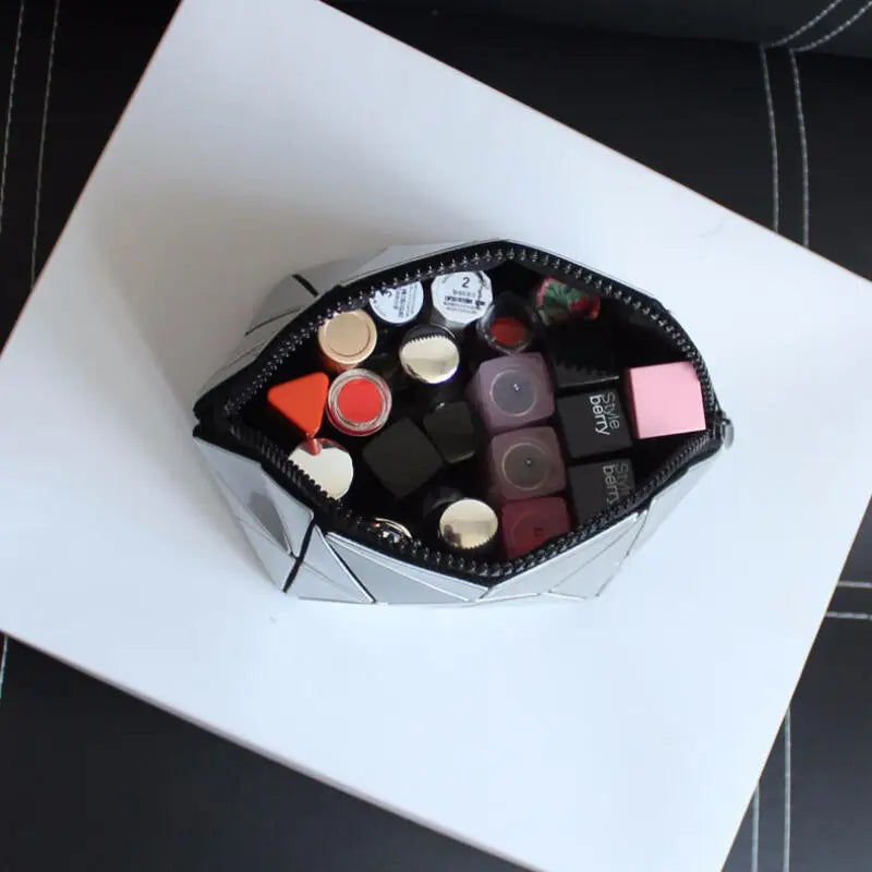 Luminous Prism Clutch – Geometric Rhombic Wallet for Day & Night Style