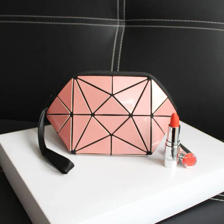 Luminous Prism Clutch – Geometric Rhombic Wallet for Day & Night Style