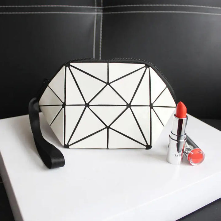 Luminous Prism Clutch – Geometric Rhombic Wallet for Day & Night Style