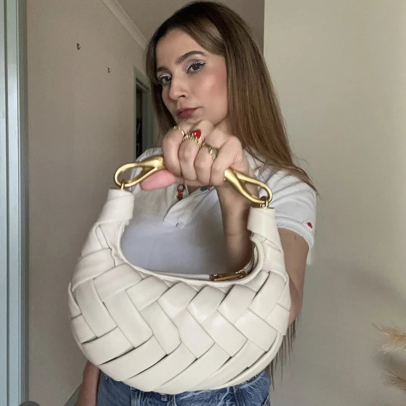 Hand-Held Woven Bag For Women 2025 New versatile Iight luxury Niche High-end Fashion Exquisite Crossbody Dumpling Bag