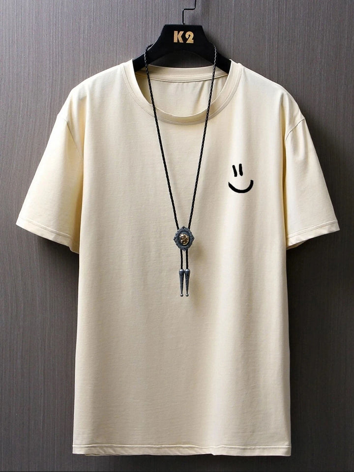 Minimalist Smile Tee – Street Style Summer Top