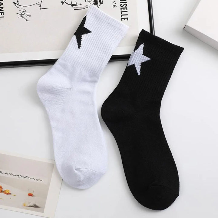 2 Pairs Men’s Socks – Black & White, Soft, Comfy, Everyday Wear.