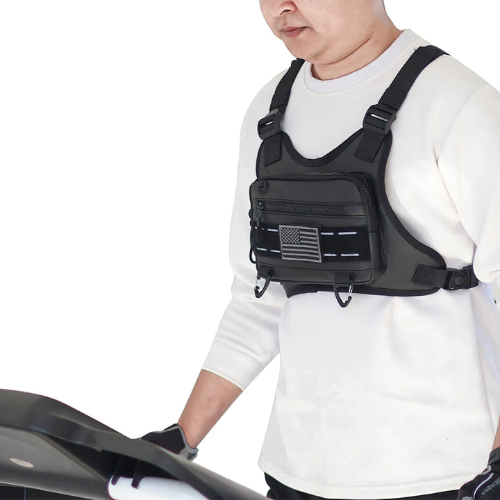 Outdoor Chest Bag – Adjustable Straps & Large Capacity for Cycling & Climbing