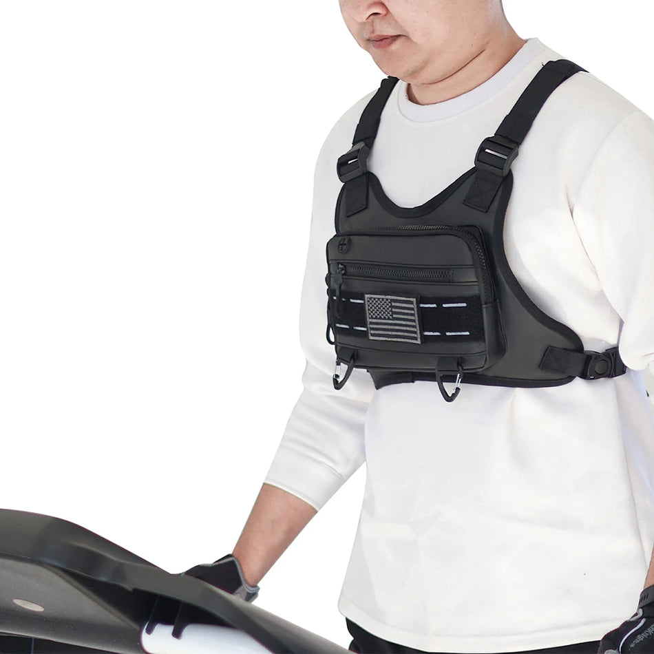 Outdoor Chest Bag – Adjustable Straps & Large Capacity for Cycling & Climbing