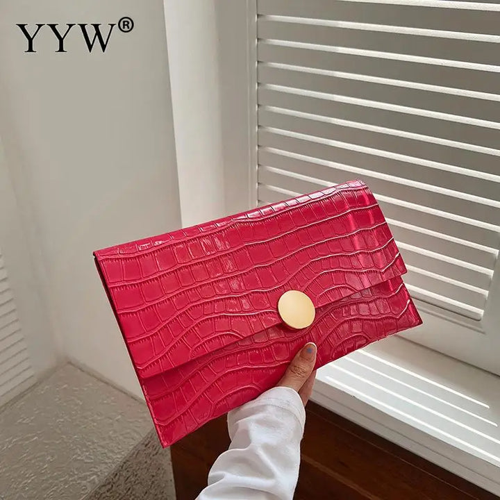 Luxe Envelope Clutch – Stylish PU Leather Shoulder Bag with Chain Detail