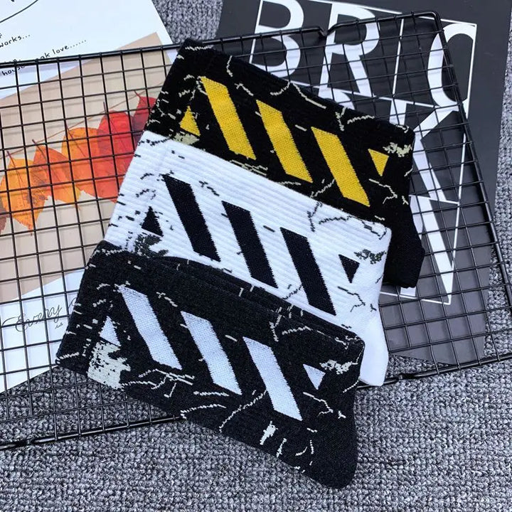 Men's Socks Spring Summer Breathables United States Street Skateboarding Hip Hop Fashion Socks Solid Color Thin Socks Wholesales