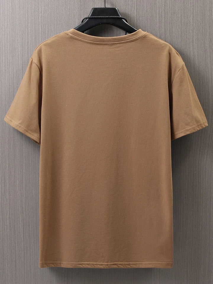 Minimalist Smile Tee – Street Style Summer Top