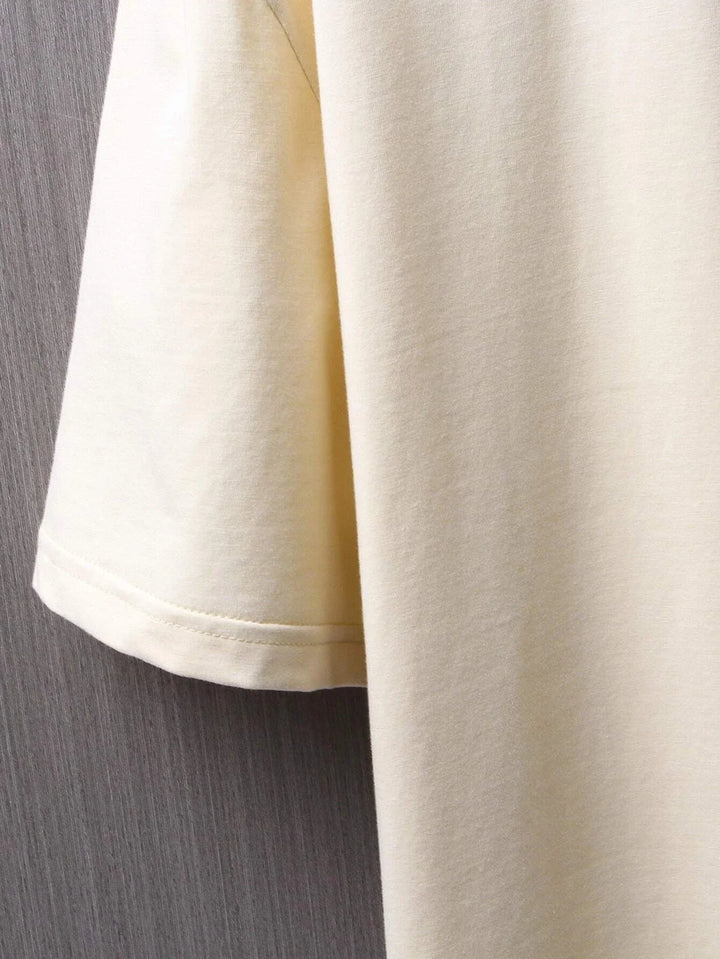 Minimalist Smile Tee – Street Style Summer Top